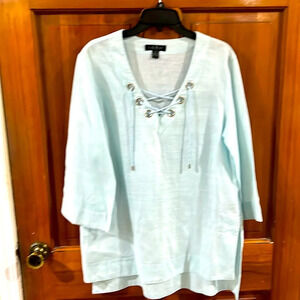 NWOT August Silk Size Medium Baby Blue Linen Blouse.